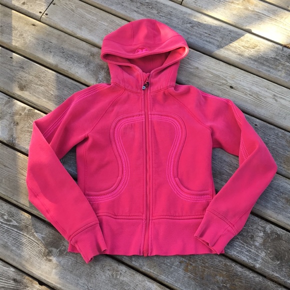 lululemon athletica Tops - Lululemon Scuba Hoodie size 6